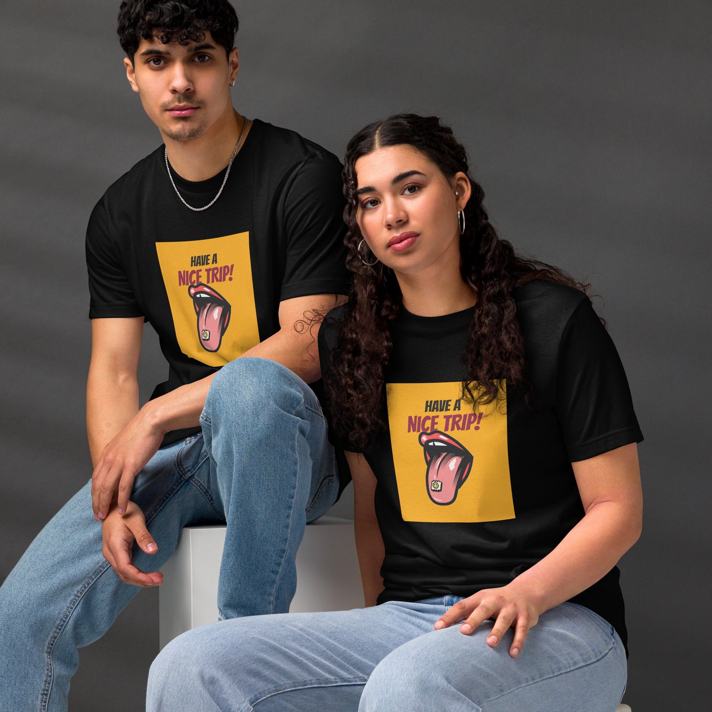 Unisex staple  t-shirt