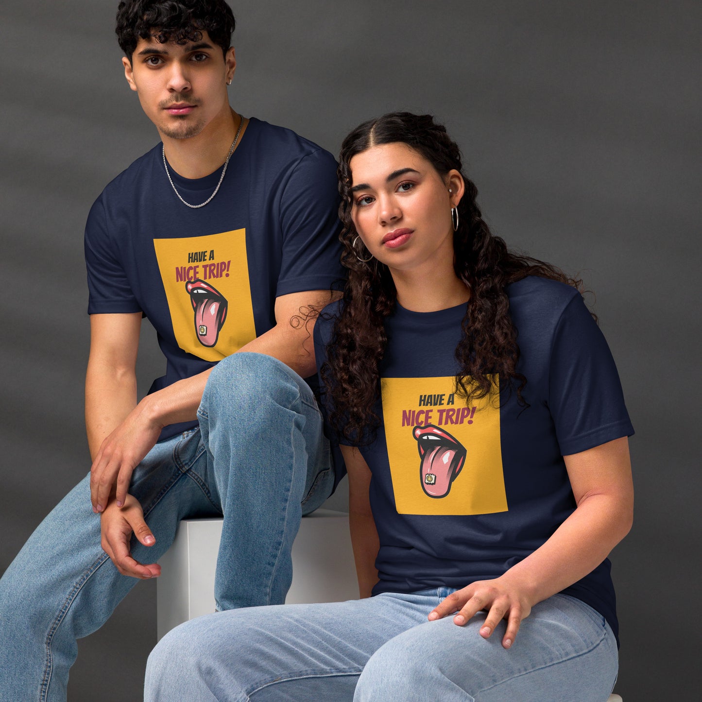 Unisex staple  t-shirt